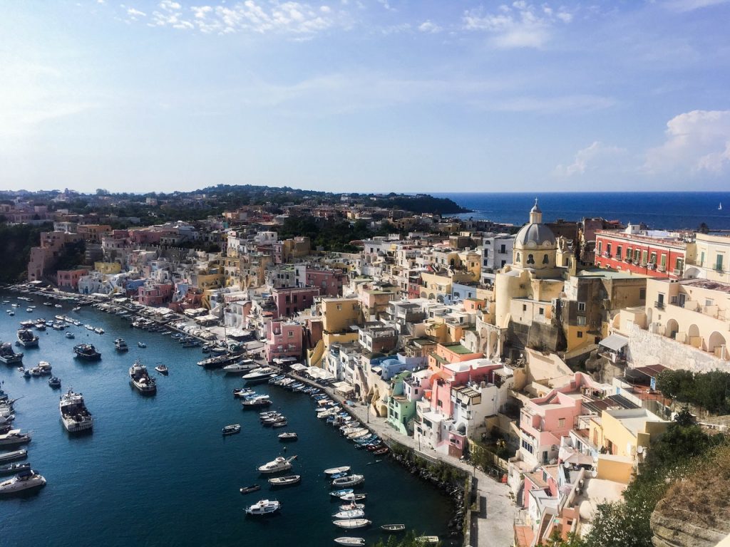 Procida Capitale della Cultura 2022: al via la corsa estiva